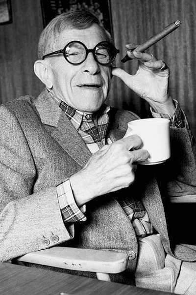 Picture of George Burns. 